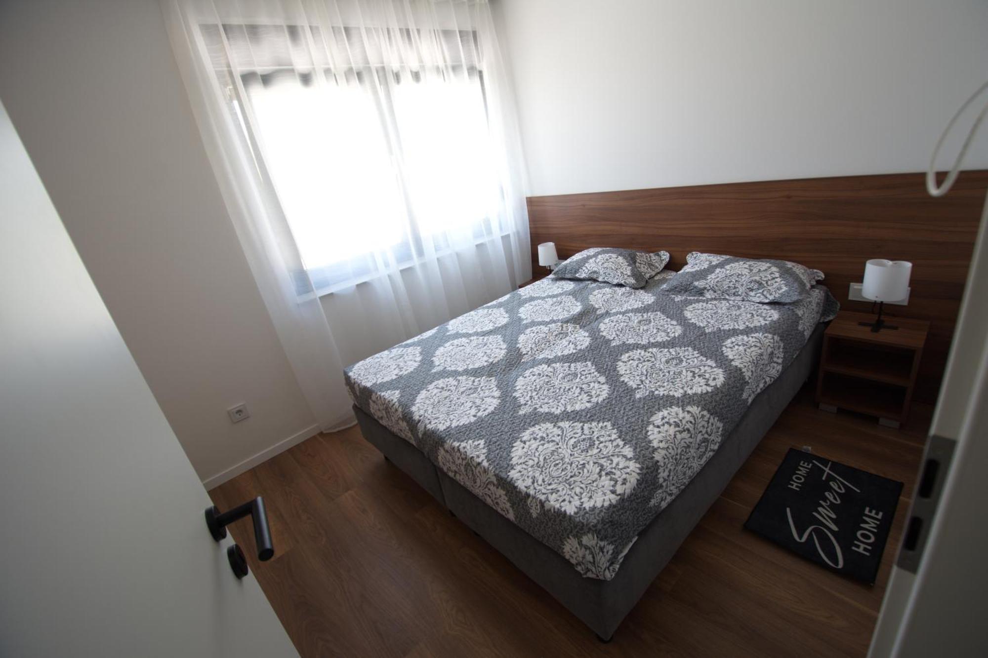 Studio Apartman Petrinja Zewnętrze zdjęcie